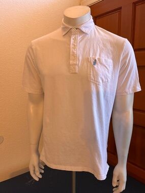 Nice mens medium cotton Johnnie O Hangin Out polo